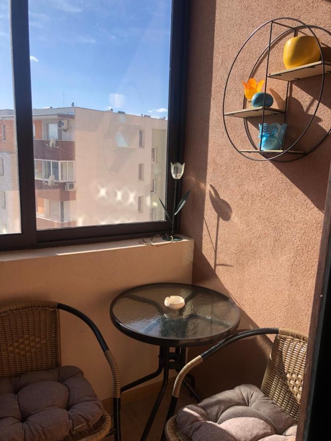 Flowers Garden Apartment Veliko Tarnovo Exterior photo